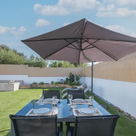 Mirador De La Pena בית נופש *